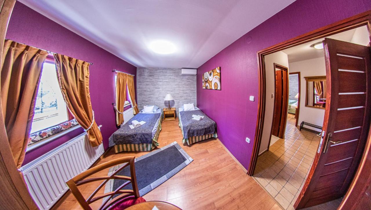 Borhotel Sziluett Farkasmaly Gyöngyös Exterior foto