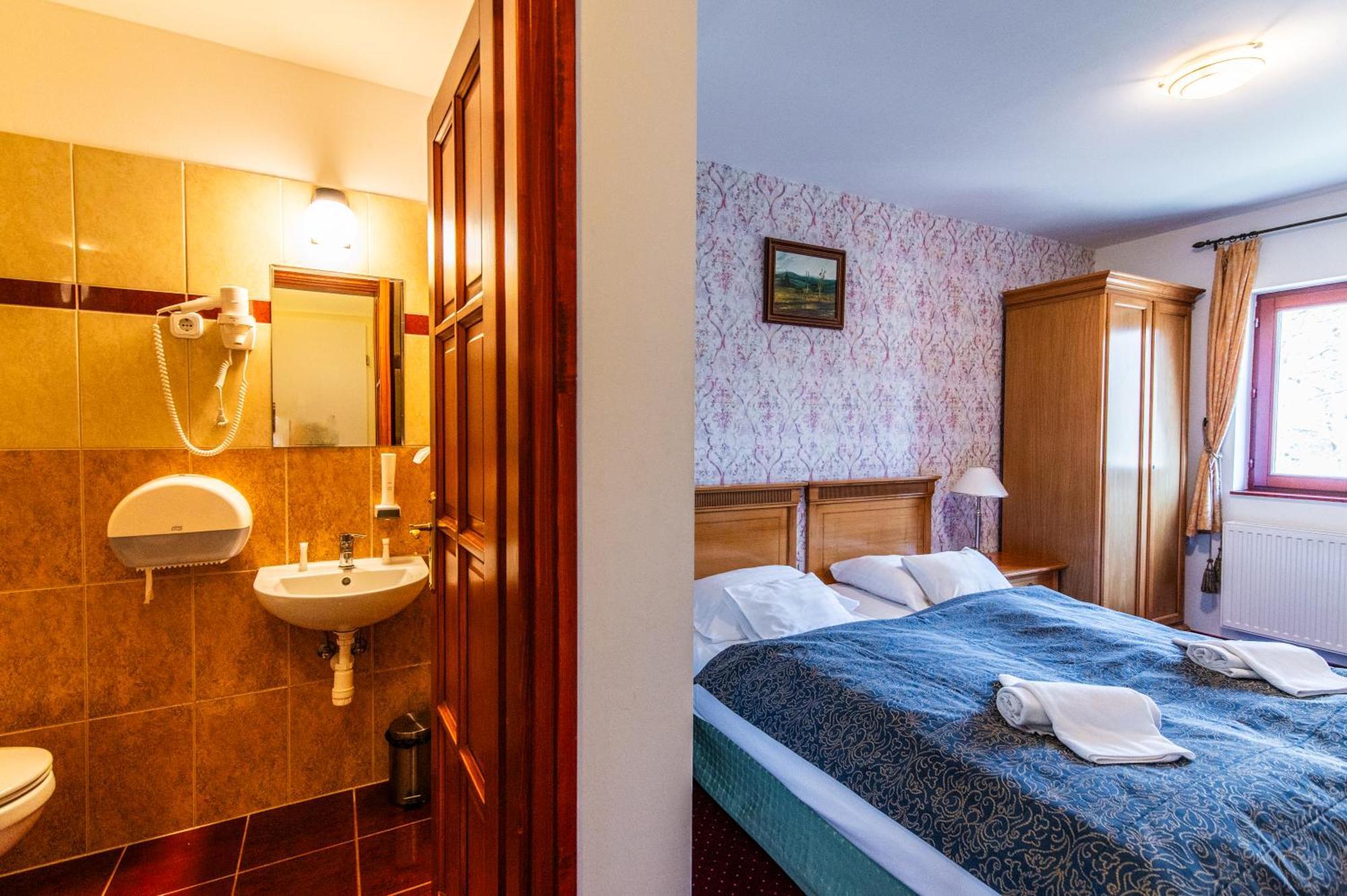 Borhotel Sziluett Farkasmaly Gyöngyös Exterior foto