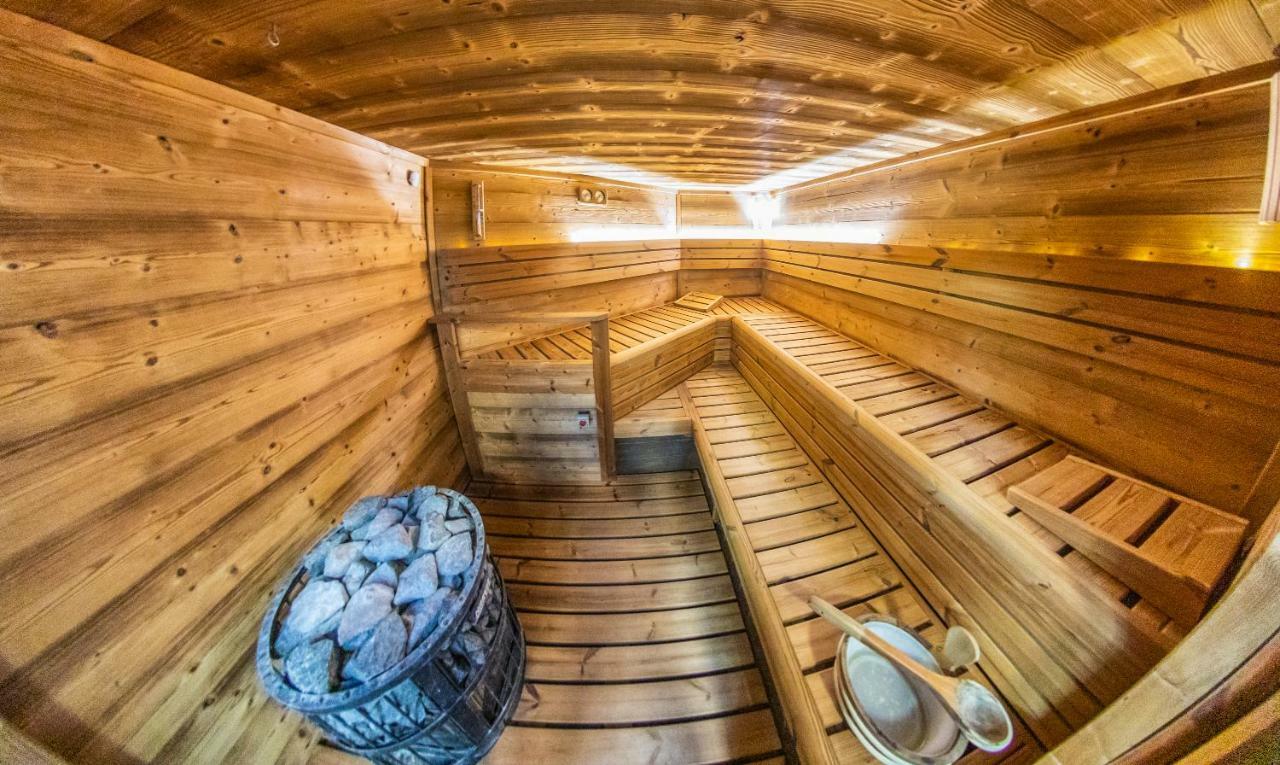 Borhotel Sziluett Farkasmaly Gyöngyös Exterior foto