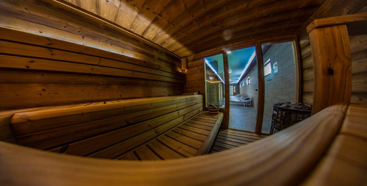 Borhotel Sziluett Farkasmaly Gyöngyös Exterior foto